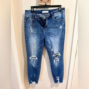 KanCan skinny jeans with the cutest ripped style